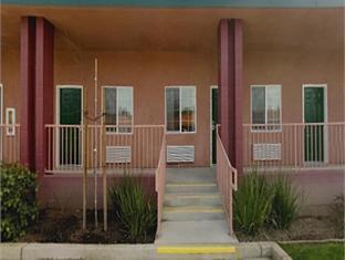 Turlock Inn Bagian luar foto